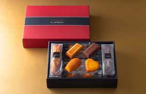  RNV R La Collection@